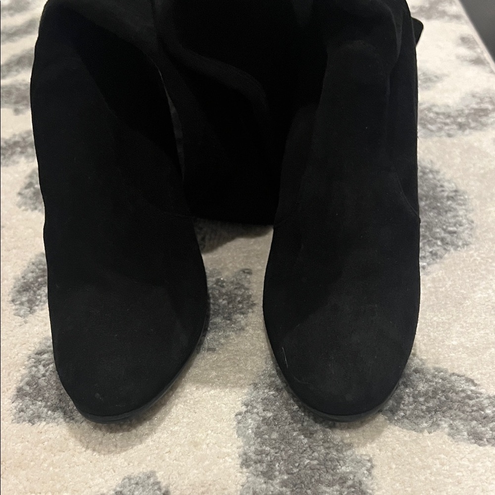 Stuart Weitzman Elegant Black Over-the-Knee Boots Size 4 - Picture 5 of 7